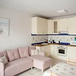 Flatbook - City Center Spa Apartments 6B,C